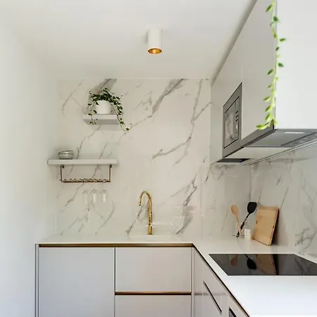 Designer In The Center * Kolozsvár