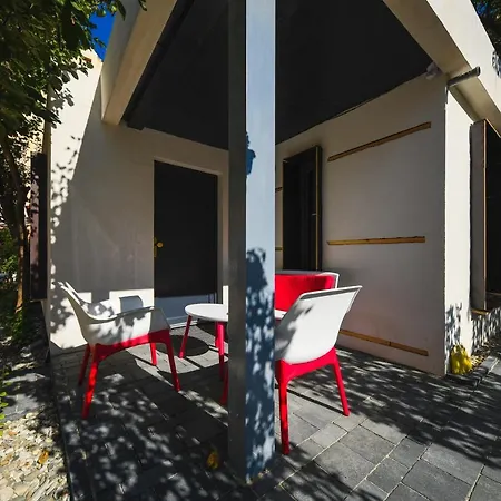 Designer In The Center Διαμέρισμα *