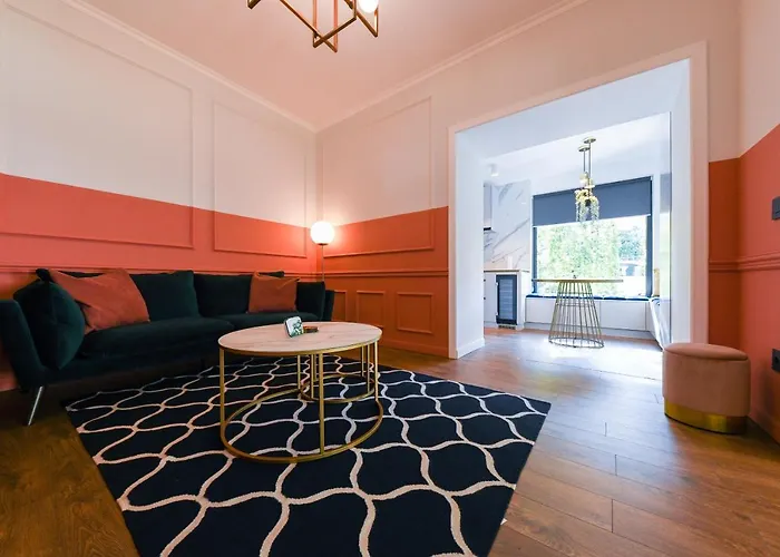 Designer In The Center Appartamento